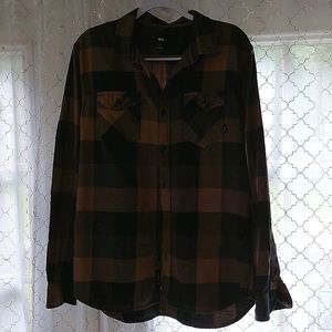 Vans button down shirt, large